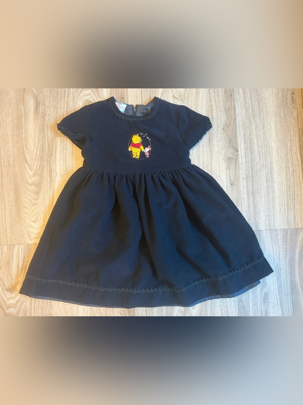 Winnie the Pooh and piglet vintage black Embroidered dress size 4-5T girls